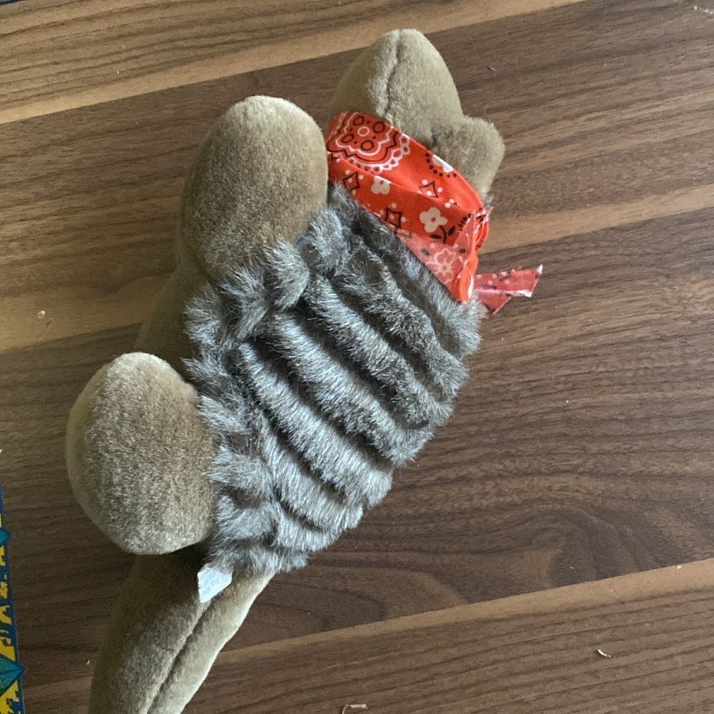 Vintage Plush 14” Armadillo w/ TEXAS Red Bandana Oz Enterprise 19” - Picture 5 of 5